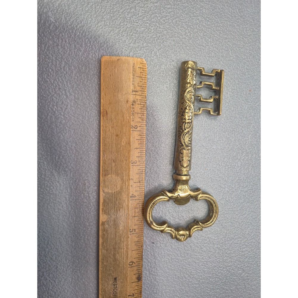 Vintage Brass Skeleton Key Corkscrew Ornate Decorative Hidden Wine Opener 5.25" - Picture 2 of 3